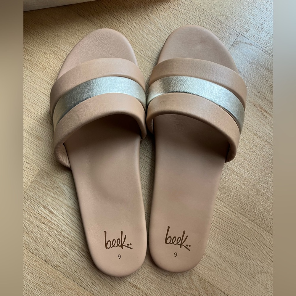 NIB Beek Calibird Platinum Beach Tan Leather Slides Sandals Anthropologie